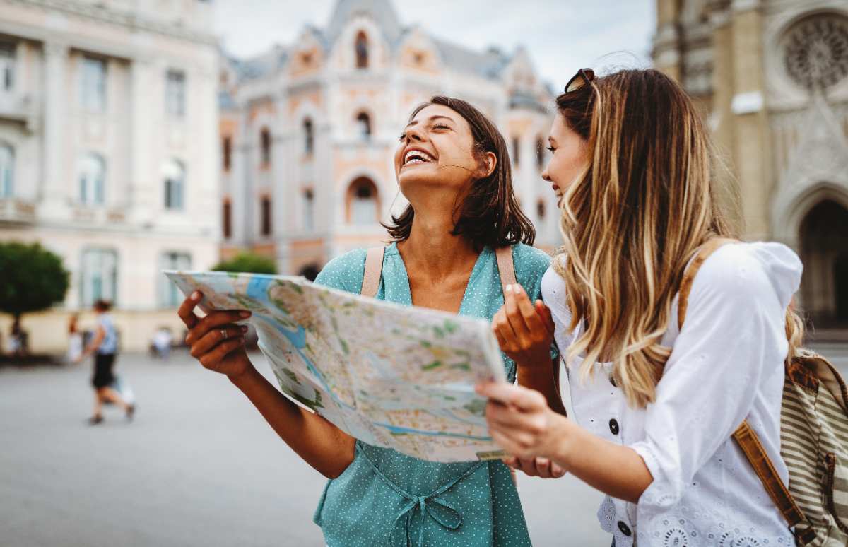 Que viajar es un placer es algo que no tenemos que recordarle a nadie. Que es mejor viajar seguro y evitar ciertos inconvenientes que puedan afectar al desarrollo de nuestro viaje, es algo que te recordamos hoy.