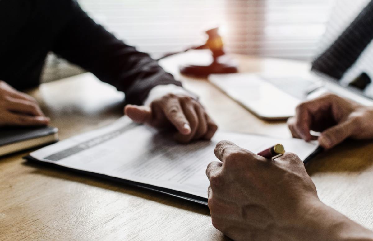 Tener el usufructo de una vivienda o cualquier otro bien es algo con lo que puedes estar familiarizado si eres beneficiario de una herencia, por ejemplo. Queremos contarte qué es el usufructo, así que empieza a leer.