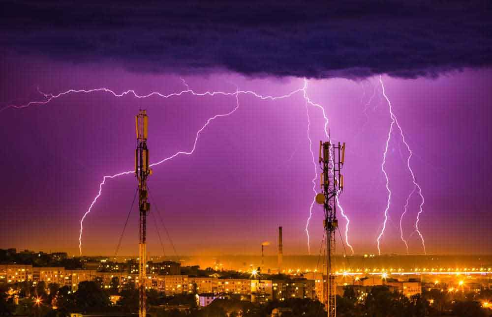 Daños eléctricos por caída de rayo, ¿lo cubre el seguro de hogar?