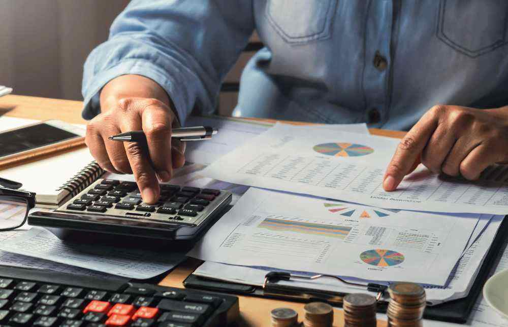 Si has estudiado contabilidad en tus “años mozos” o trabajas en un departamento que se encarga de ella, estarás más que familiarizado con este término. Los demás, echad un vistazo.