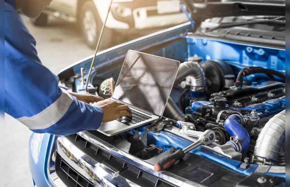 ¿Sabes qué es la retroalimentación de un coche? ¿Cuál es su cometido o como funciona? Te lo contamos.