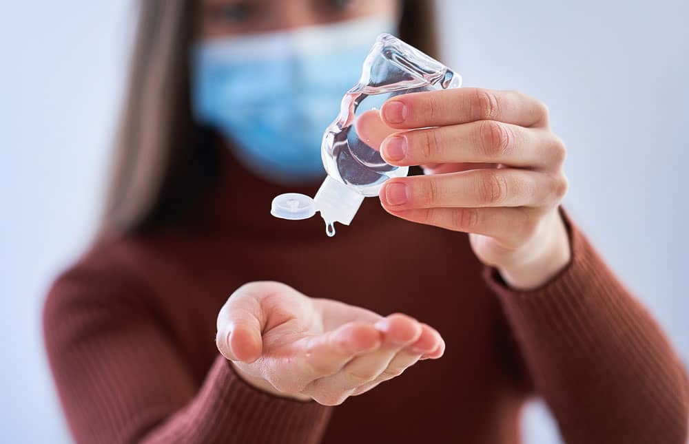 Estos son los efectos secundarios del gel antibacterial en la piel